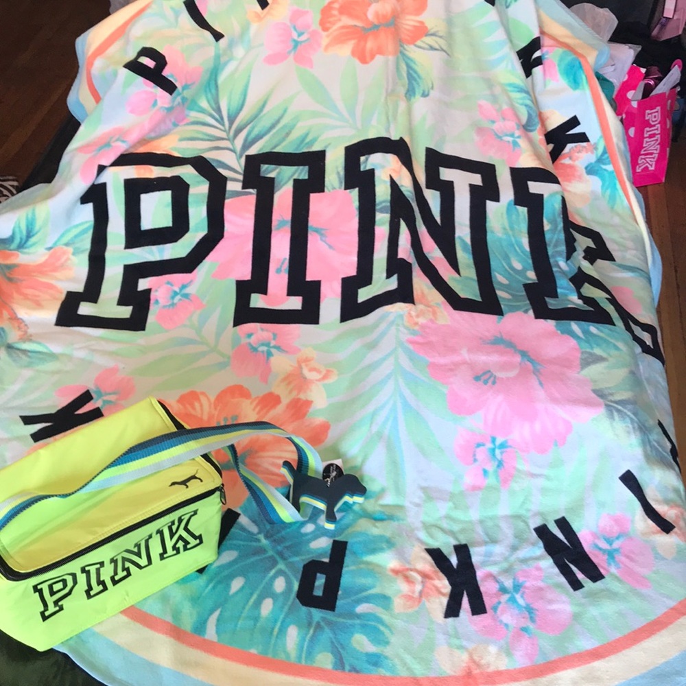 BNIP VS PINK TOWEL  & COOLER